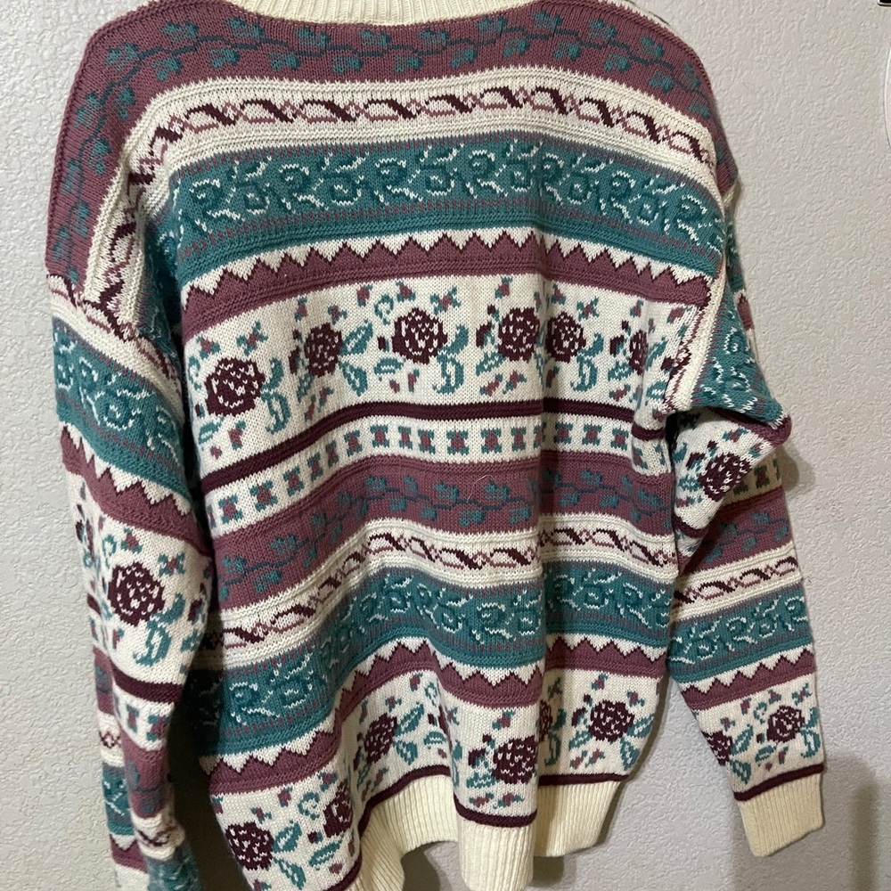 Sweater new with tag